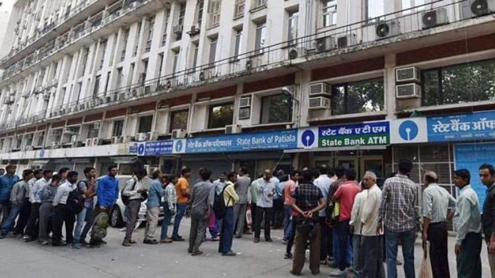 People in long queses outside banks, ATMs during demonetisation (File Image)