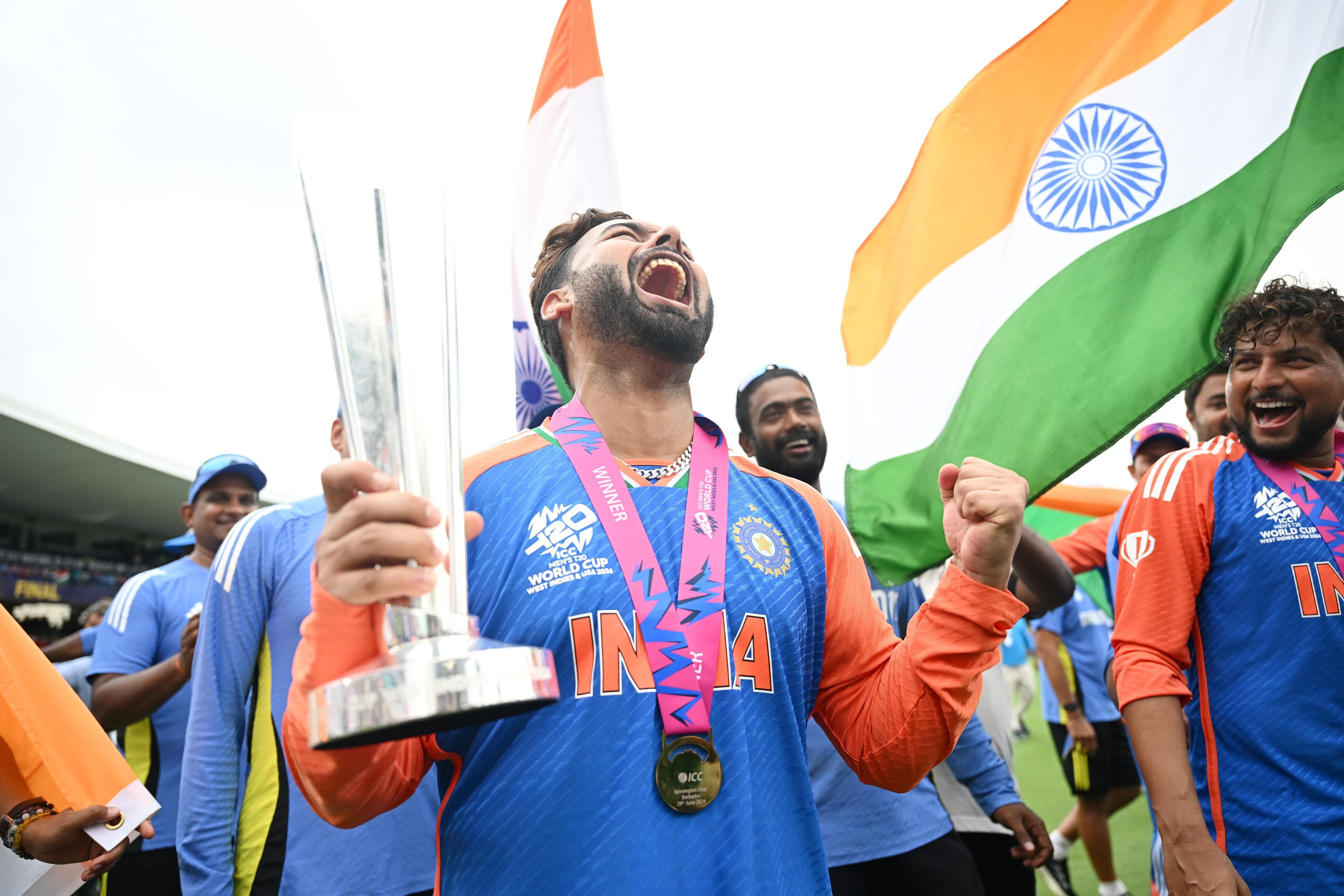 Pandya and Arshdeep's Dance Moves