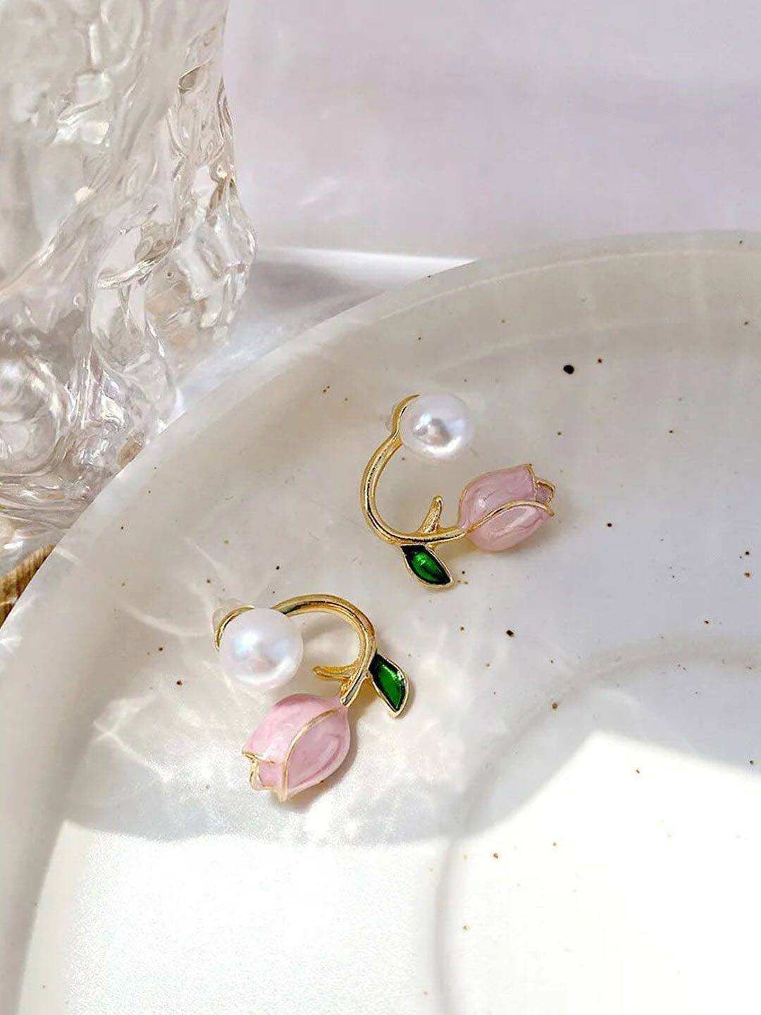 DressBerry: Stainless Steel Gold Plated Beaded Floral Studs