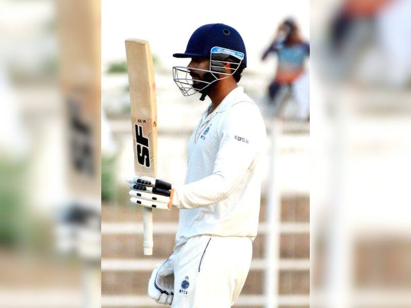 Venkatesh Iyer – Reliable Middle-Order Batsman