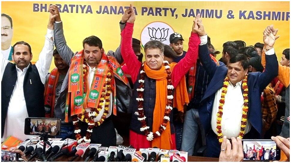 Congress veteran Ghulam Nabi Azad&#039;s nephew joins BJP in Jammu