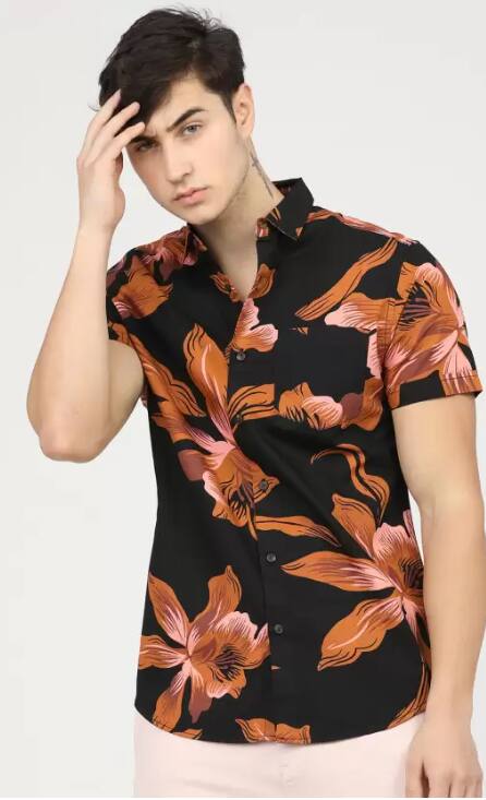  HIGHLANDER Men Slim Fit Printed Cut Away Collar Casual Shirt