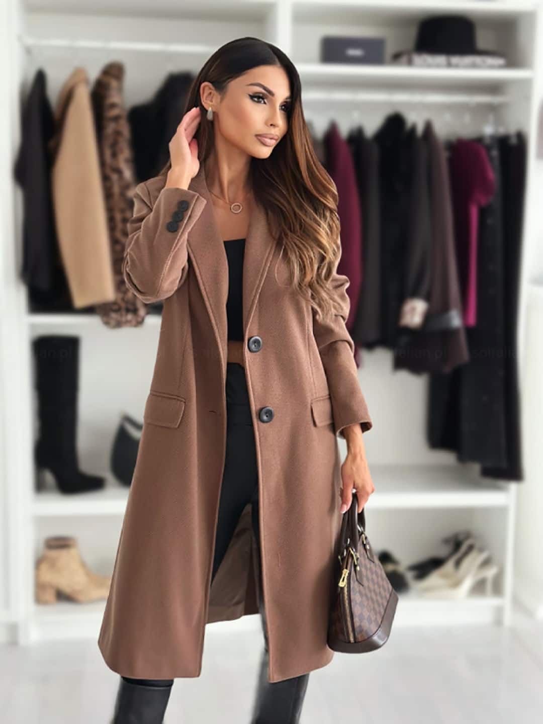 StyleCast x Revolte – Women Solid Notched Lapel Overcoat StyleCast x Revolte – Women Solid Notched Lapel Overcoat