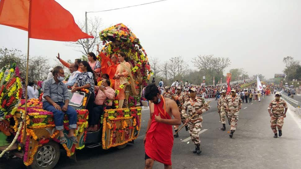 Paramilitary personnel deployed on the occasion of &#039;Shahi Snan&#039; during Maha Kumbh