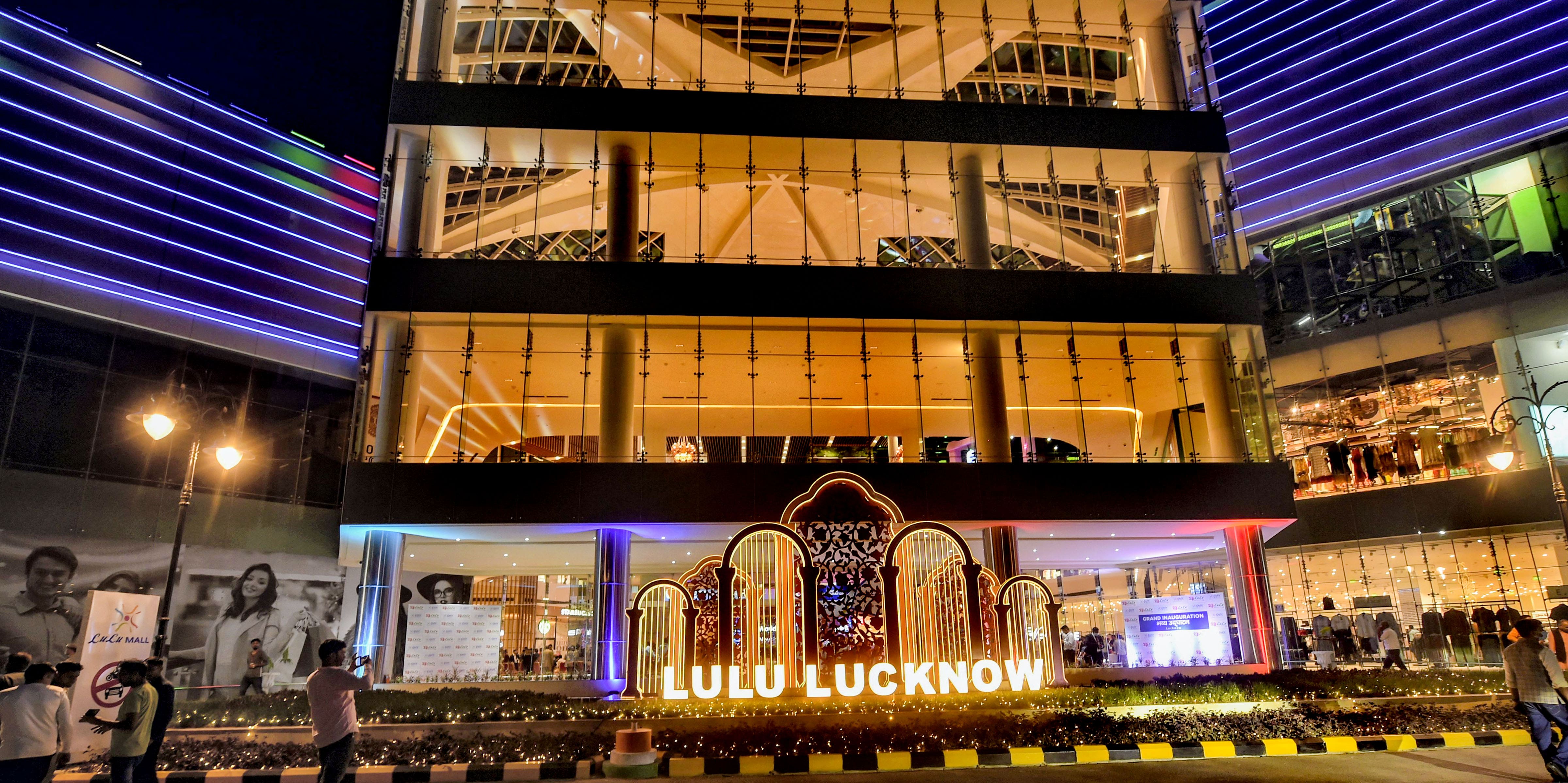 Lulu mall in Lucknow