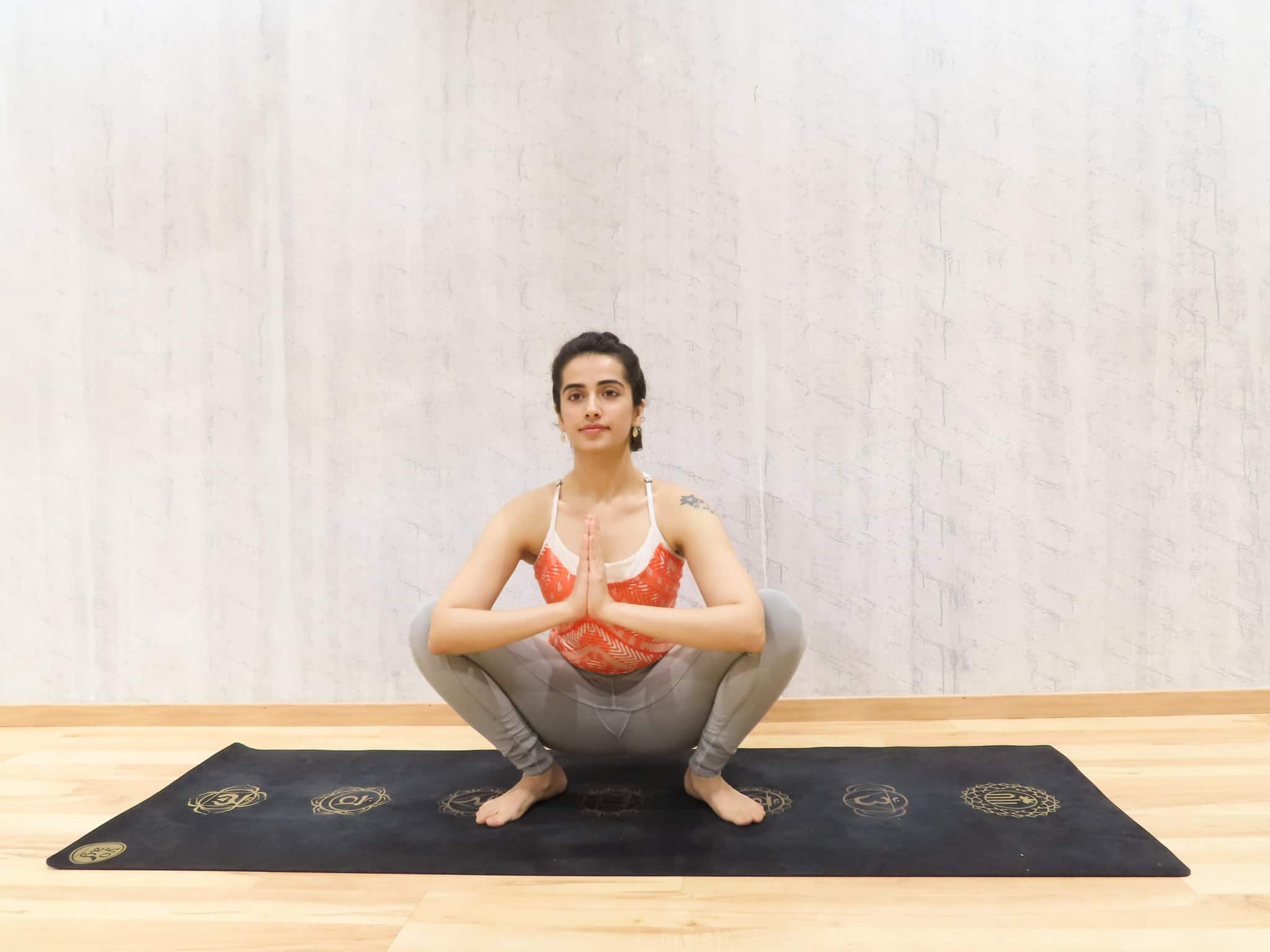 Safe Prenatal Yoga Poses For Your Second Trimester