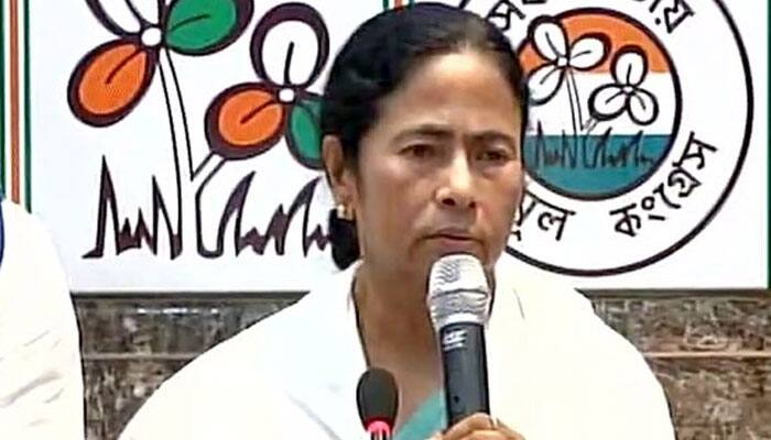 West Bengal CM Mamata Banerjee addressing a press conference.