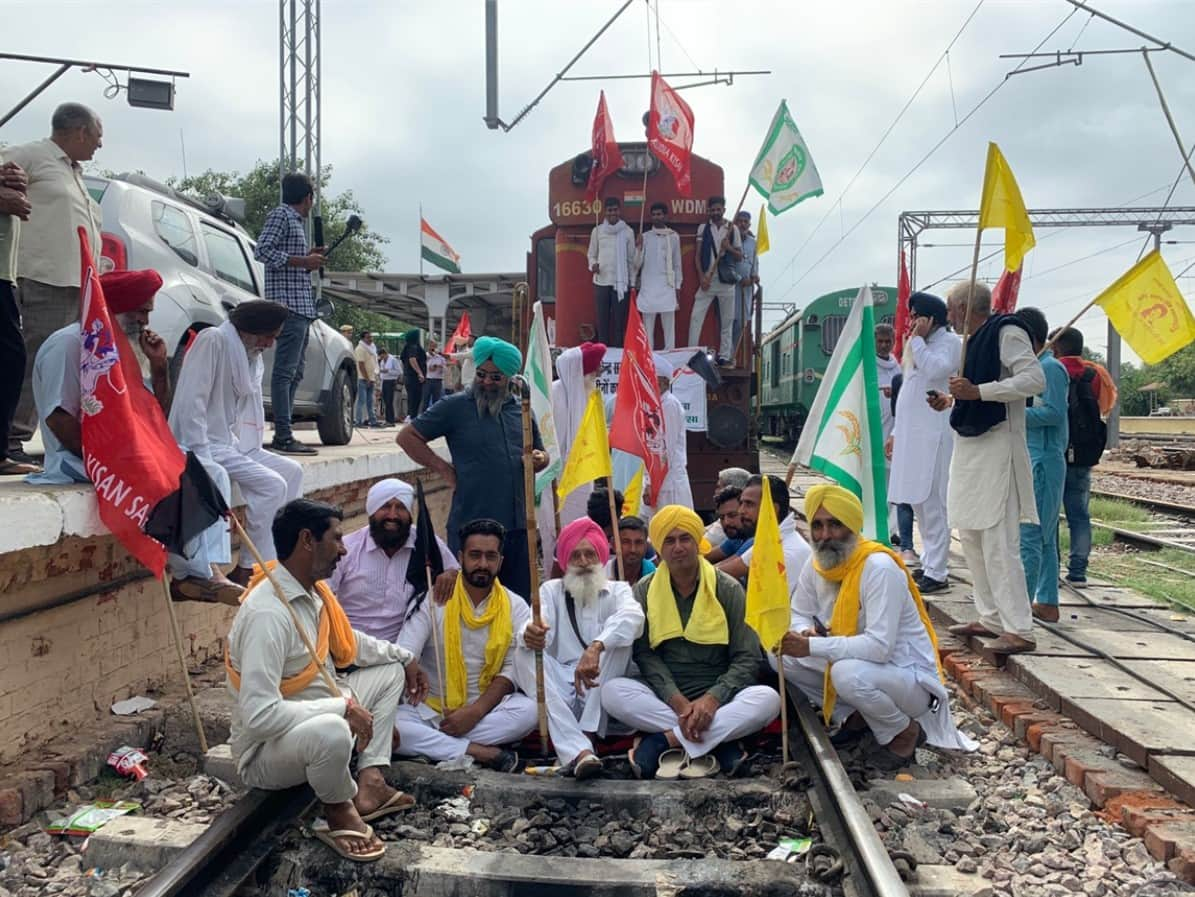 Rail Roko andolan over lakhimpur kheri incident