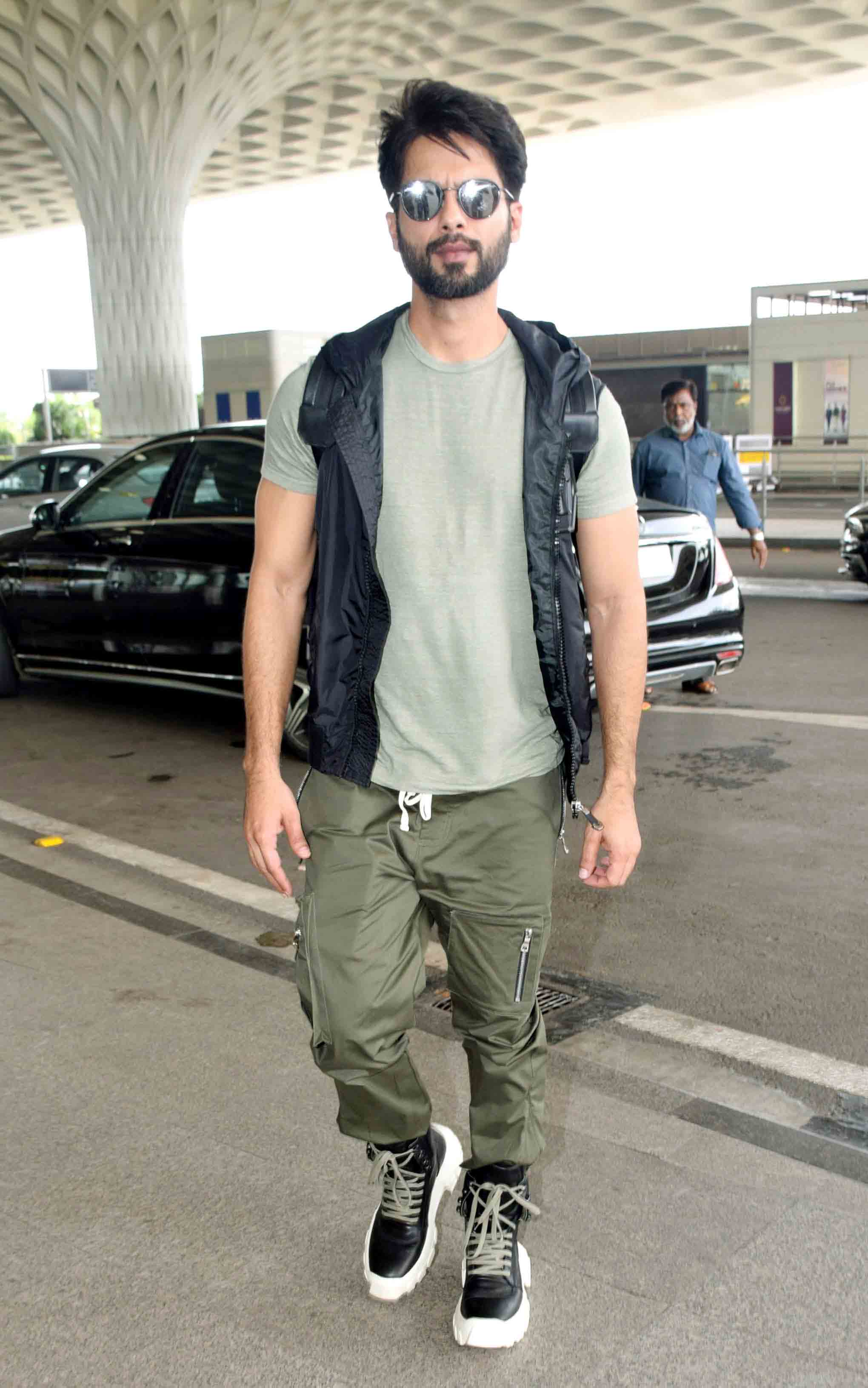 shahid kapoor casual dressing