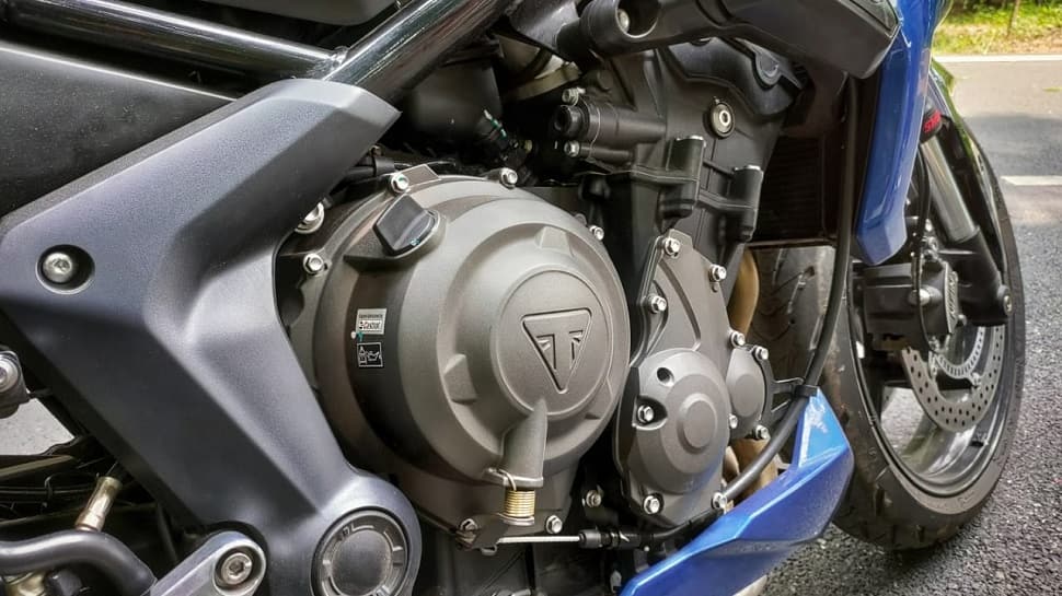 Triumph-Tiger-Sport-660-Review-engine