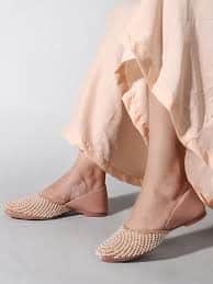  Killer Women Embellished Mojaris