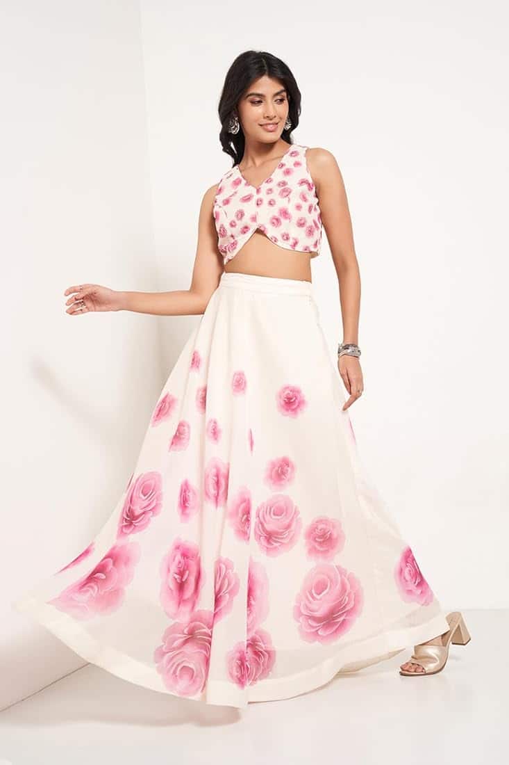  RANGMANCH BY PANTALOONS Floral Printed V-Neck Lehenga With Choli &amp; Dupatta