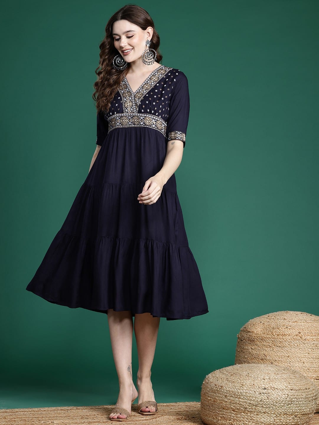  Sangria Ethnic Motifs Print Midi Tiered Dress