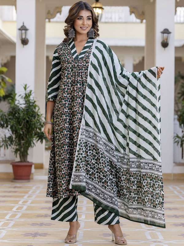 Anouk Green Floral Printed Kurta With Palazzos And Dupatta Anouk Green Floral Printed Kurta With Palazzos And Dupatta