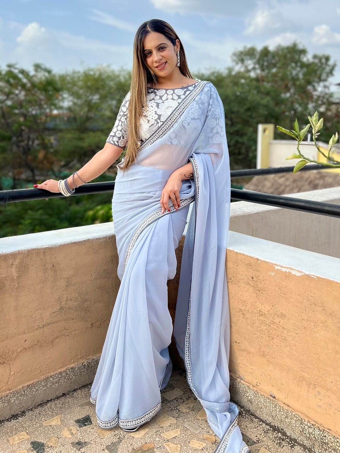 Anouk Rustic Grey Embroidered Pure Georgette Saree Anouk Rustic Grey Embroidered Pure Georgette Saree