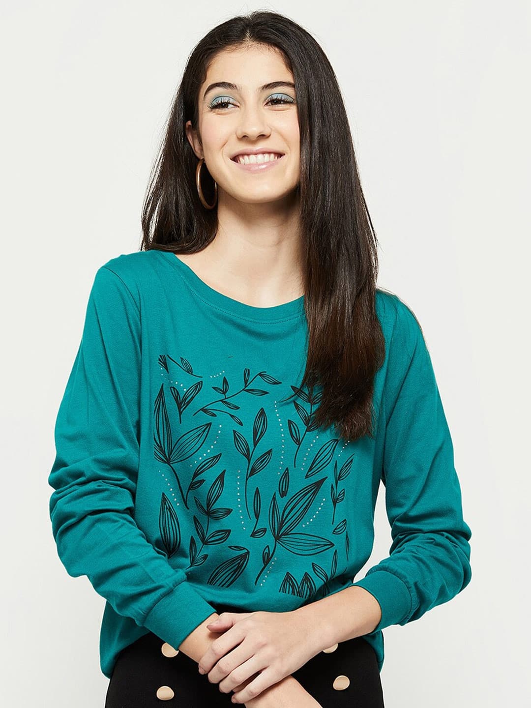  Find Your Perfect Fit with the Women’s Tops Sale on Myntra