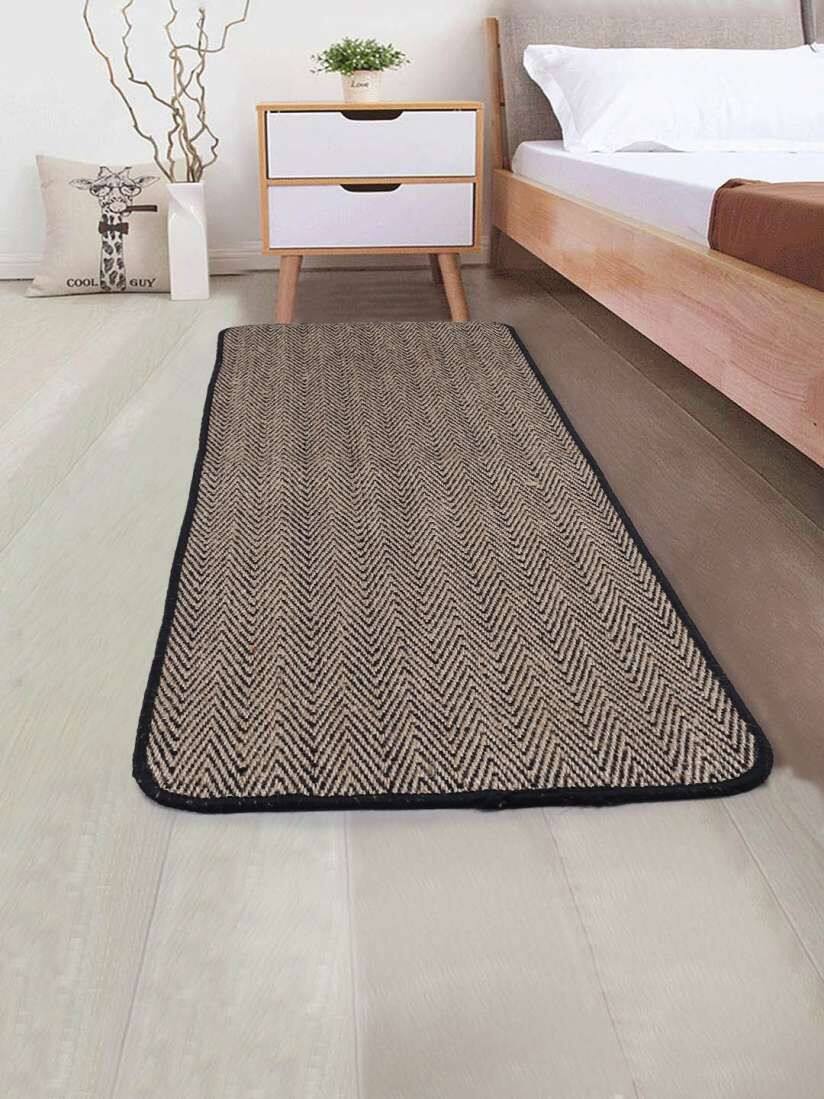 Saral Home Black & Beige Handloom Geometric Runner