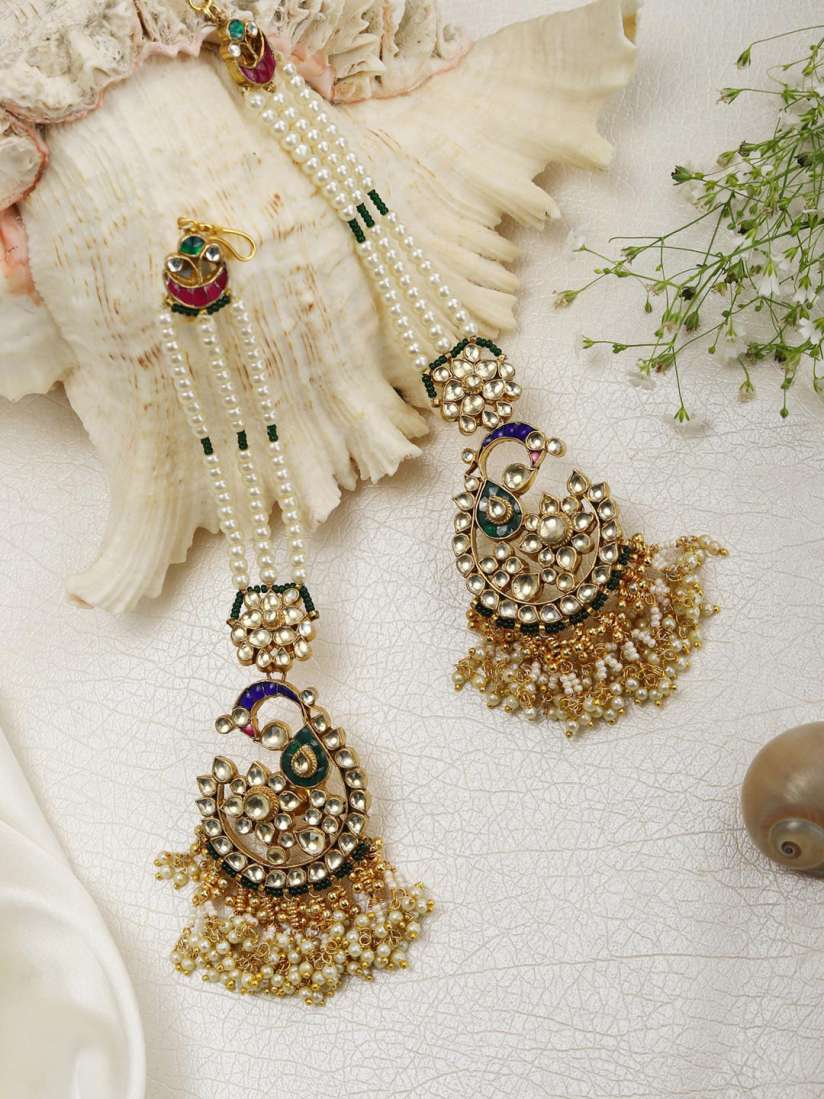 Unveil Royal Elegance with a Timeless Statement Piece