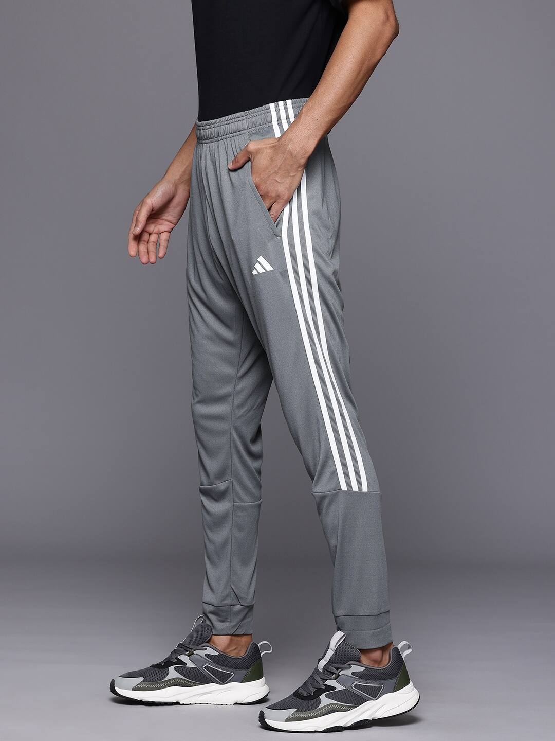 Shop Trendy Men's Track Pants on Myntra Now