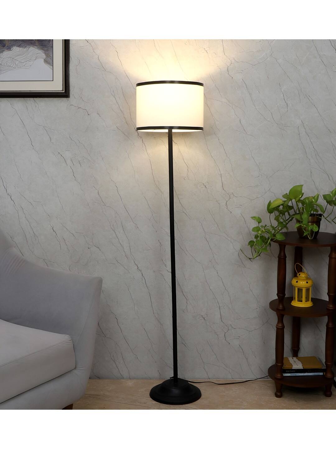TU CASA: Off White &amp; Black Fold Lamp  