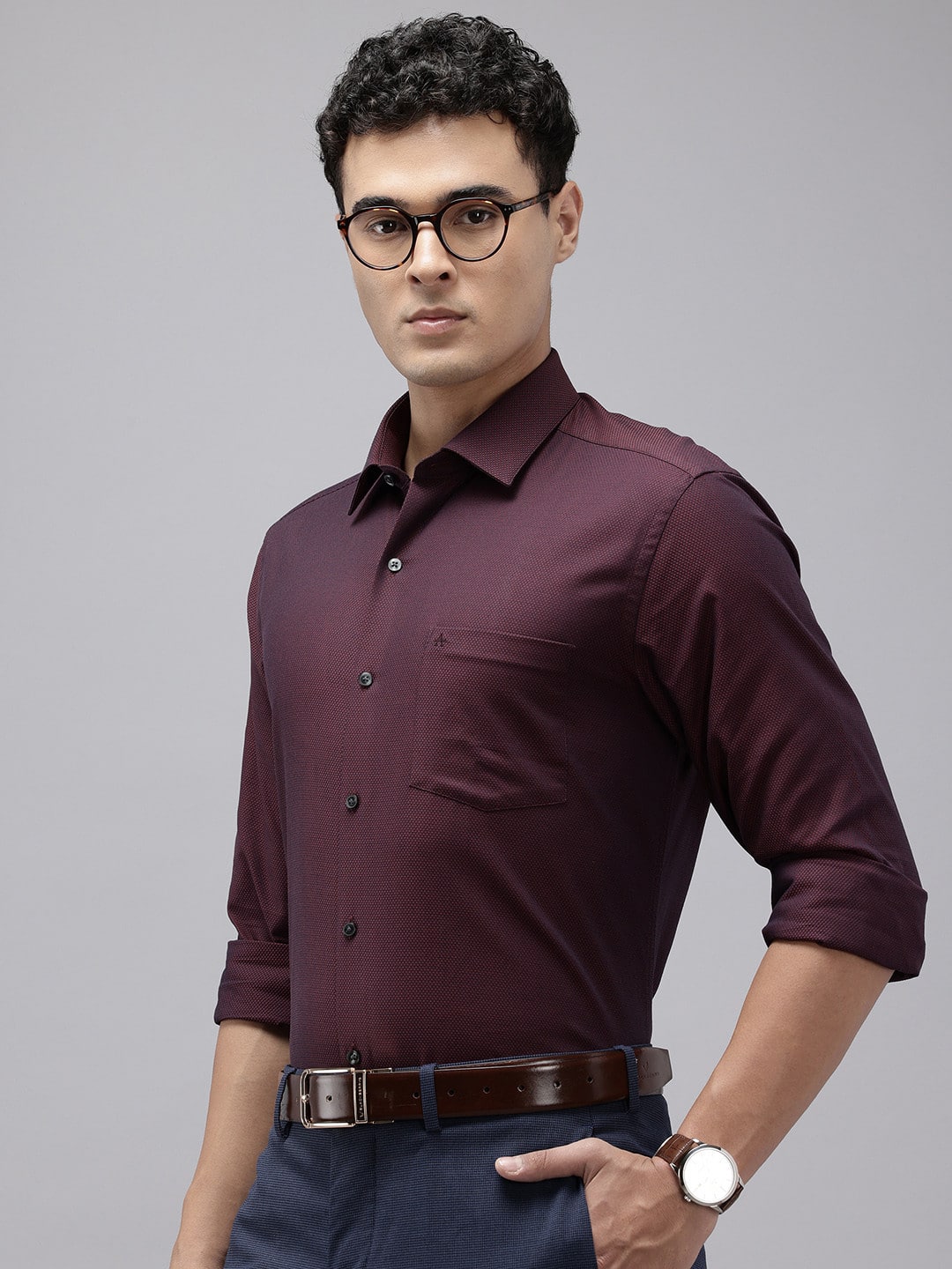 Arrow Manhattan Slim Fit Textured Pure Cotton Formal Shirt Arrow Manhattan Slim Fit Textured Pure Cotton Formal Shirt