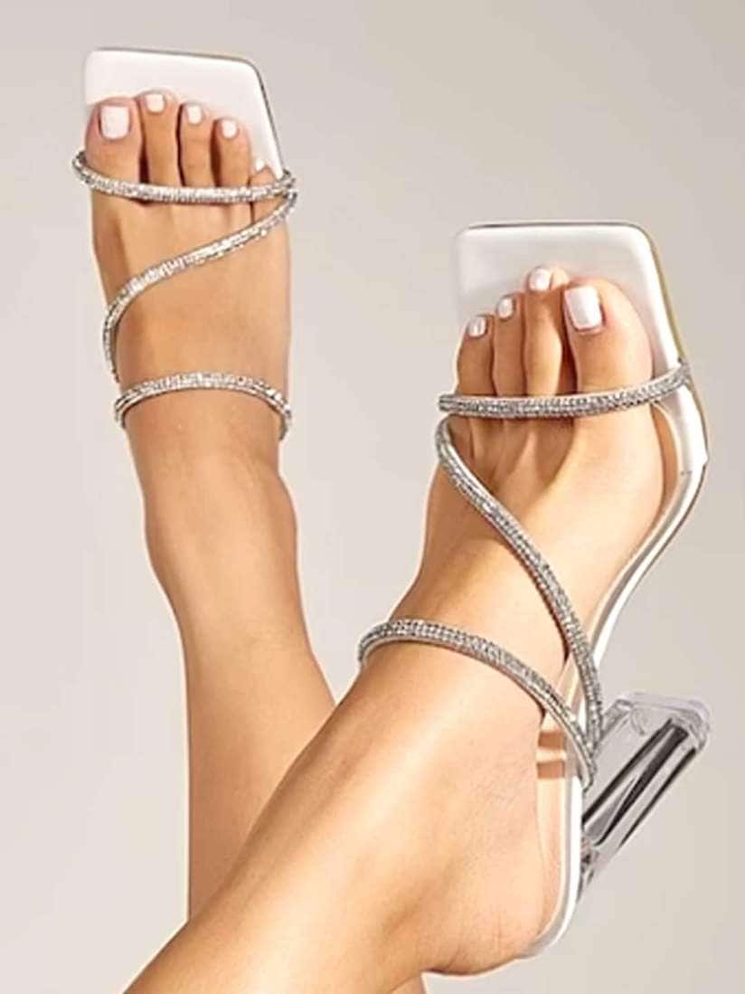 DressBerry White Embellished Block Heels DressBerry White Embellished Block Heels