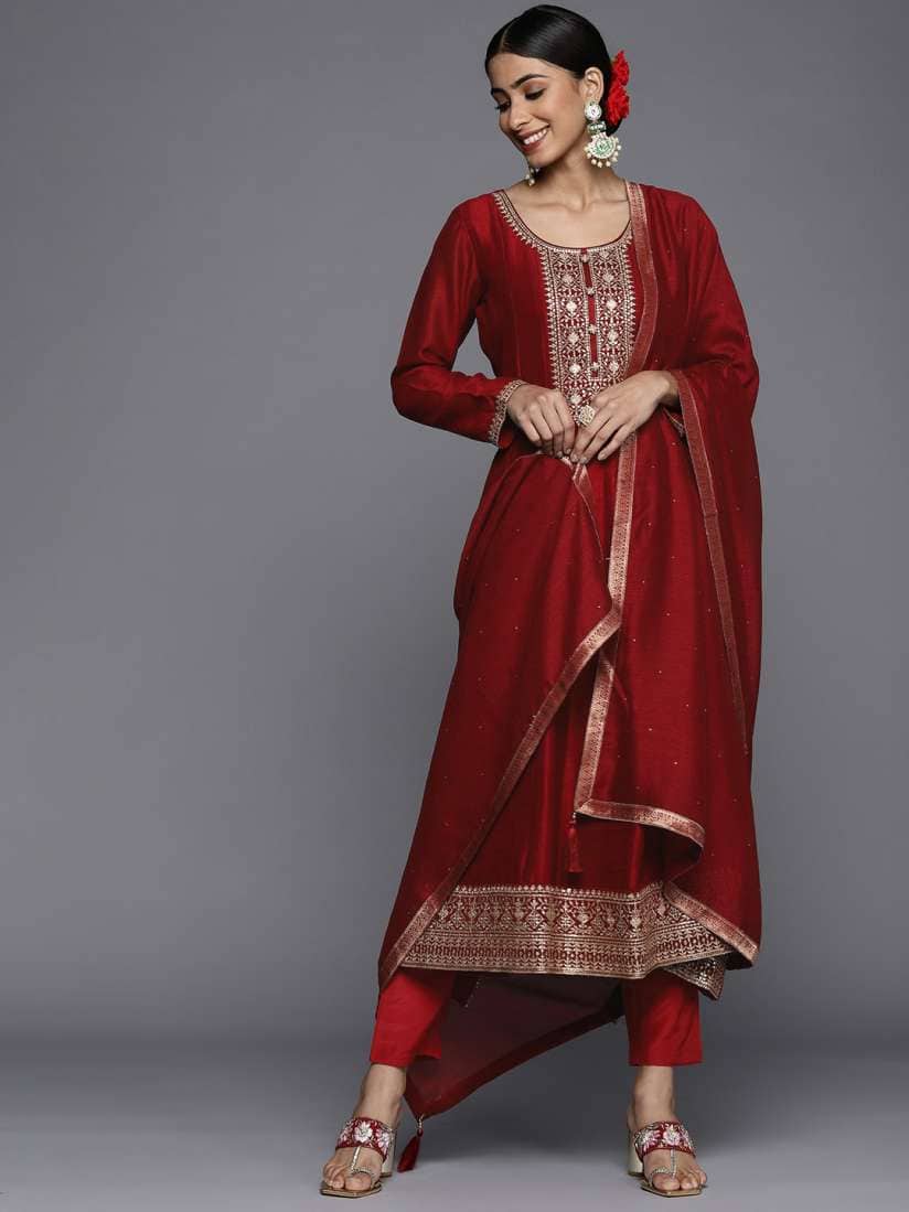 Libas Women Maroon Floral Embroidered Sequinned Kurta with Trousers &amp; Dupatta