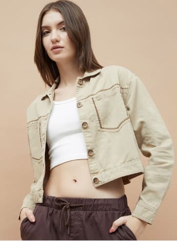 Fame Forever by Lifestyle Women's Crop Denim Jacket with Embroidered