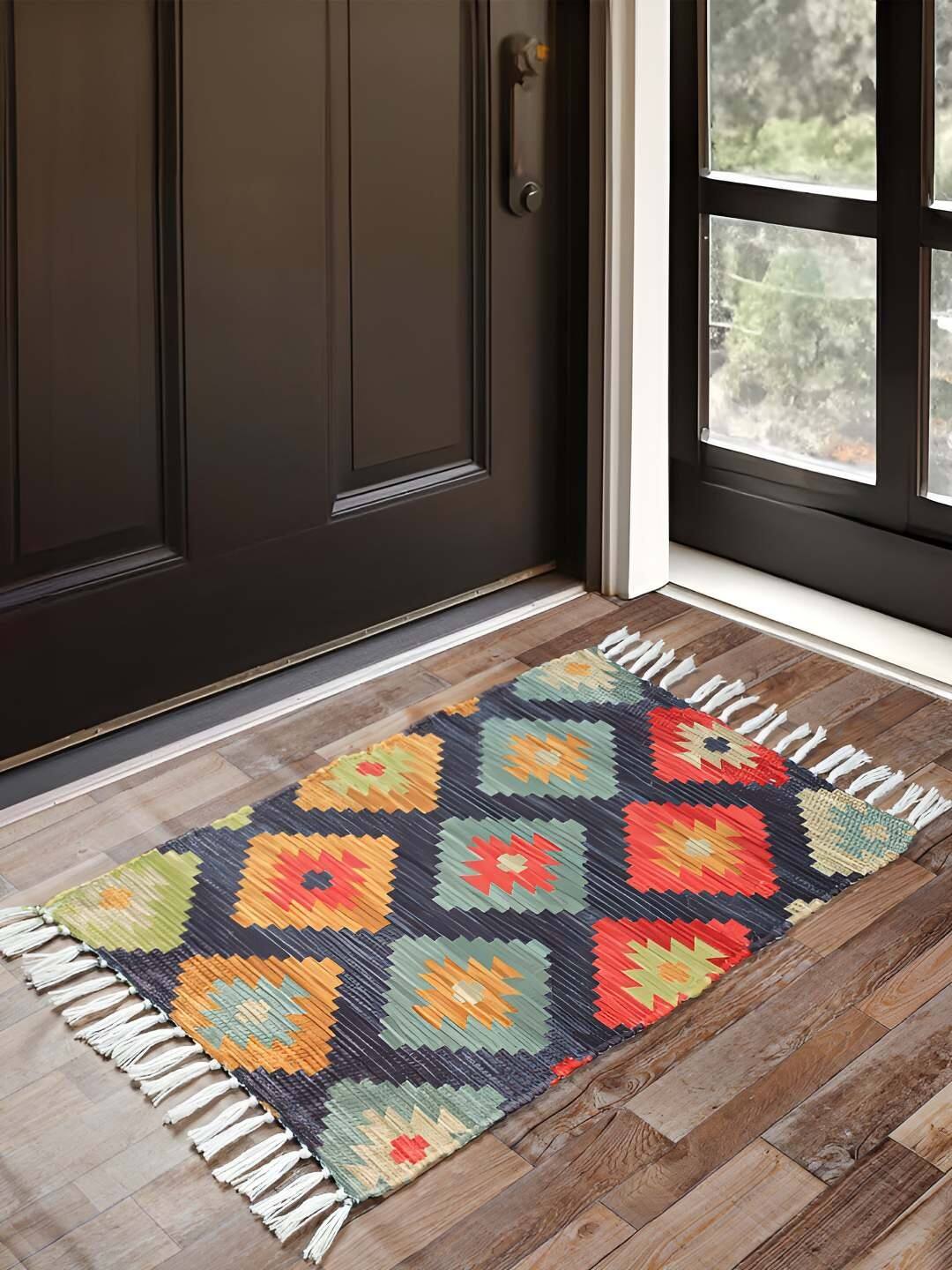  HOMADORN Blue &amp; Red Geometric Printed Anti Skid Rectangular Floor Mat