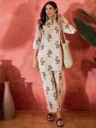Sangria Printed Pure Cotton Tunic & Trousers Co-Ords Sangria Printed Pure Cotton Tunic & Trousers Co-Ords