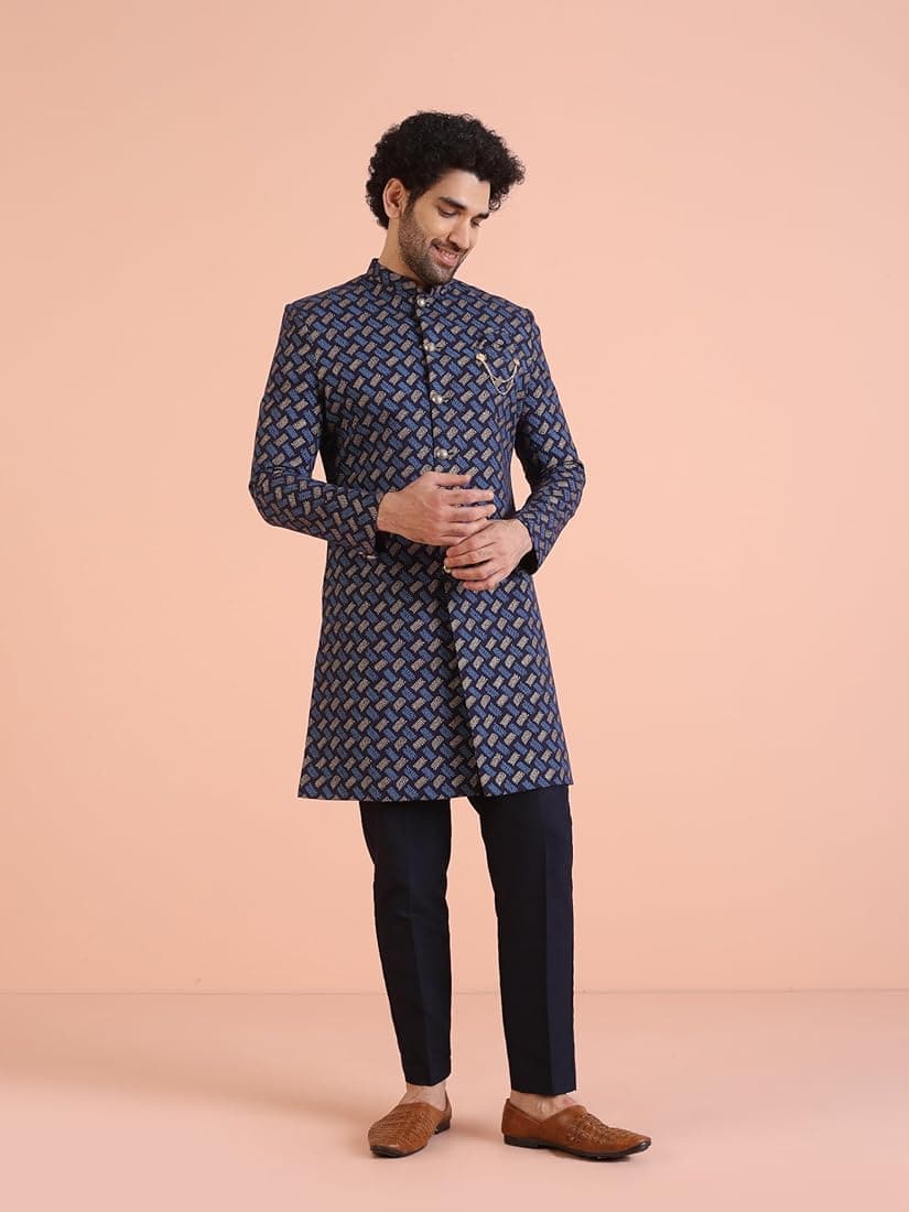  KISAH Men Self-Design Cotton Indowestern Sherwani Set