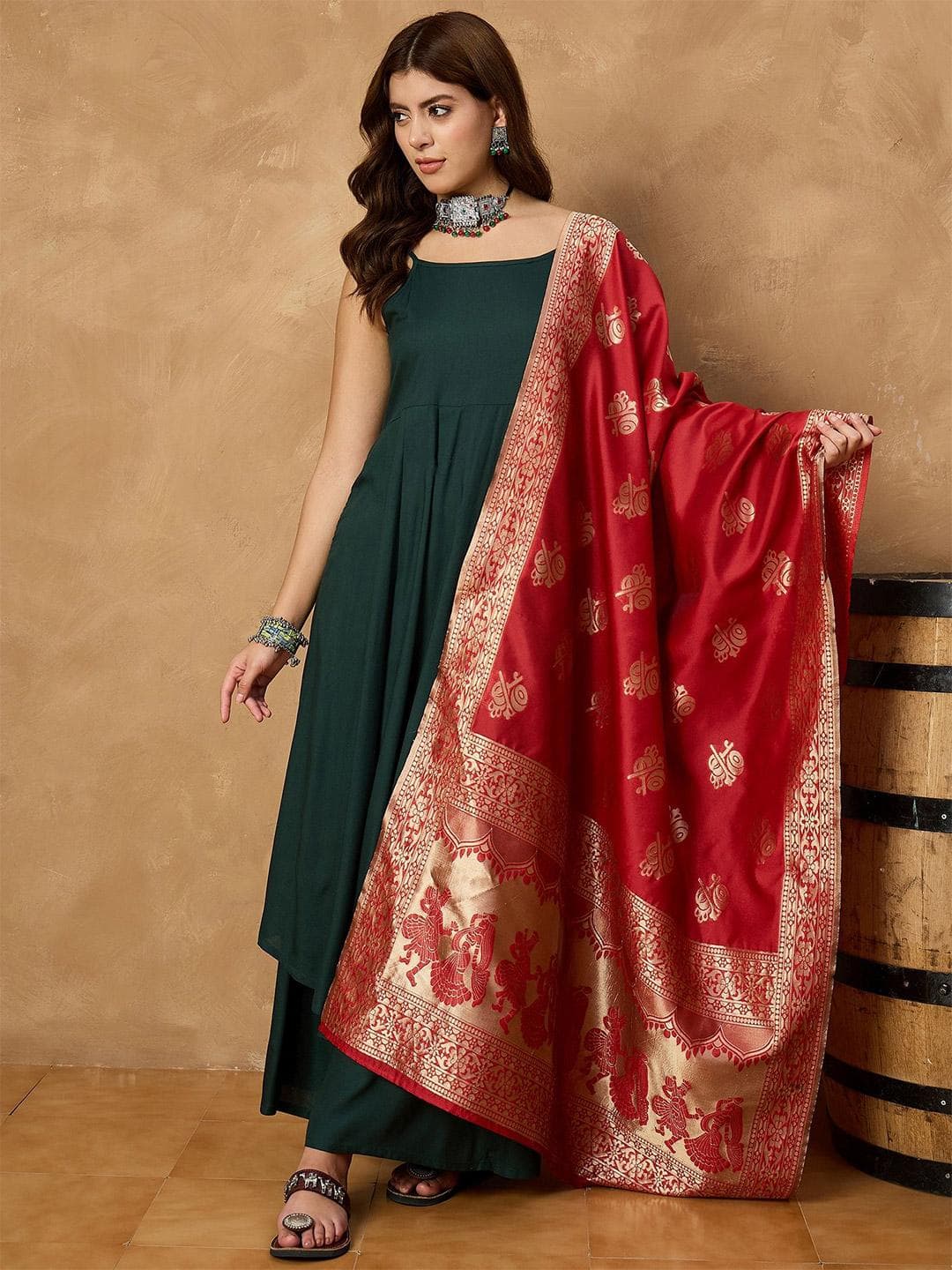  InWeave Floral Woven Design Dupatta