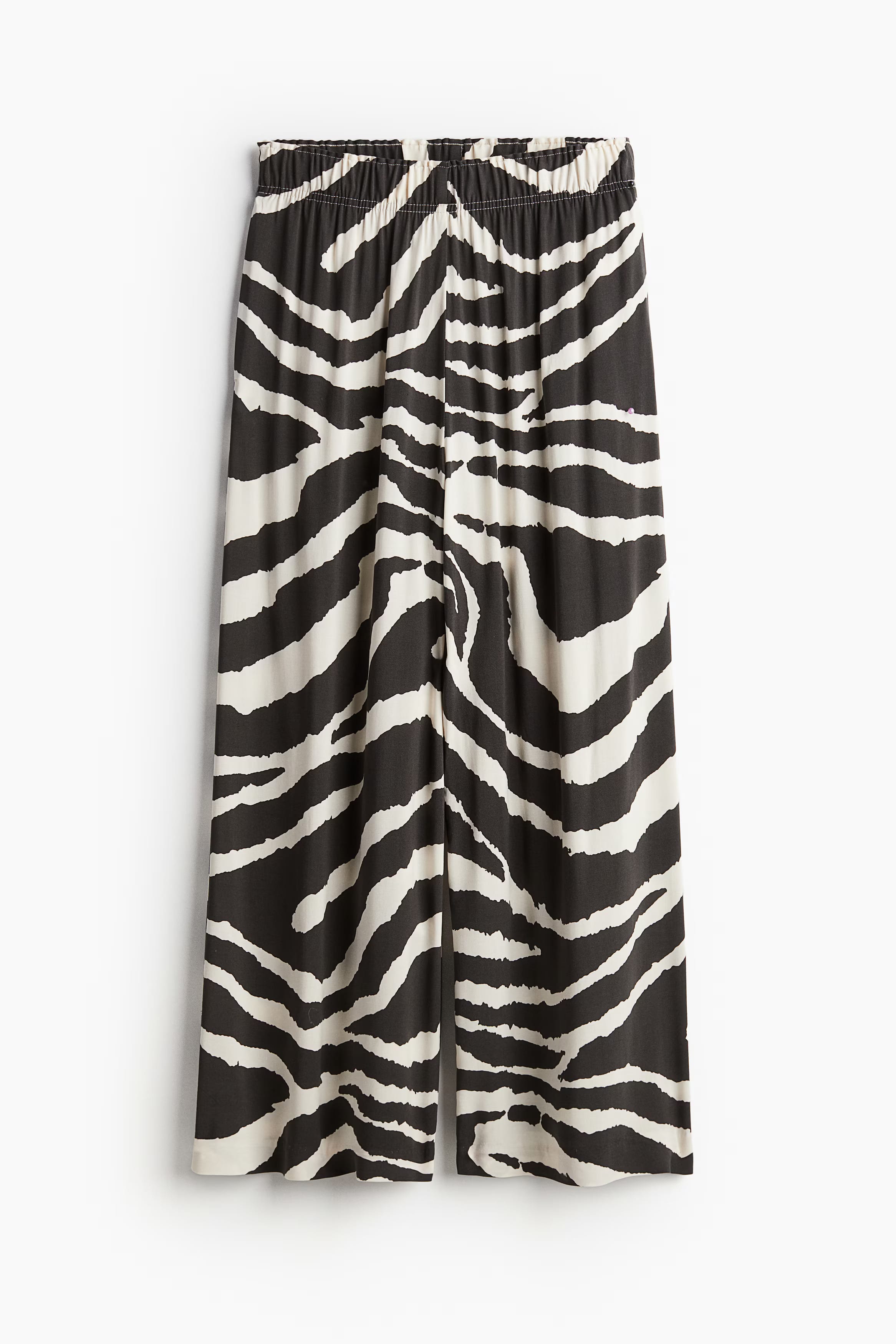 H&amp;M Tailored Fit Trousers – Smart Style with Modern Comfort