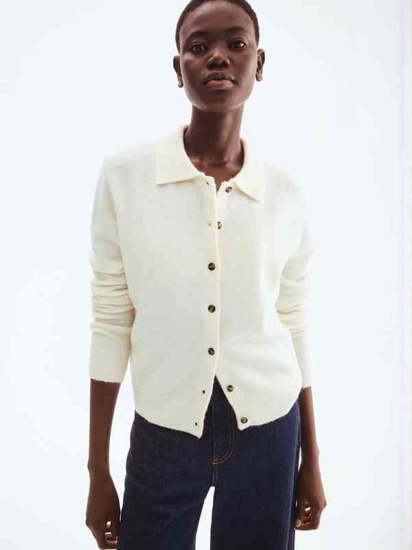 H&amp;M Rib-Knit Cardigan – Textured Look with a Snug Fit