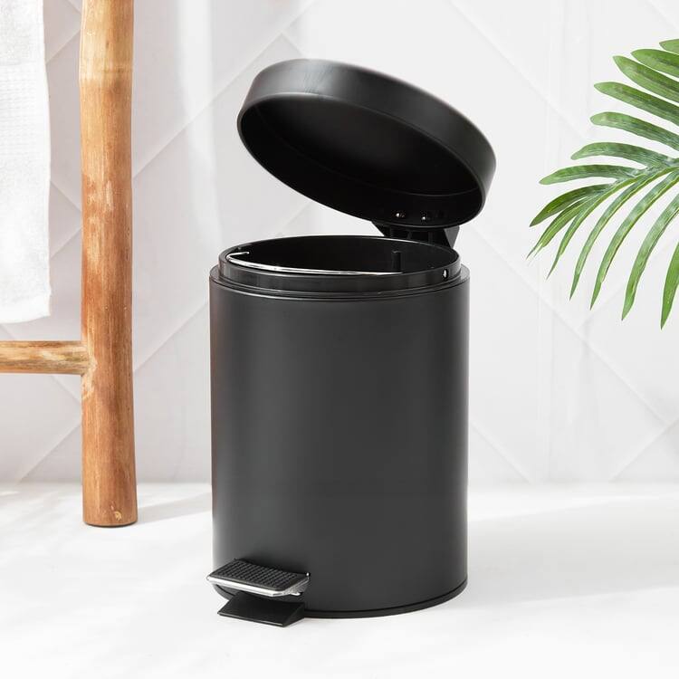 Home Centre Pedal Waste Bin Home Centre Pedal Waste Bin