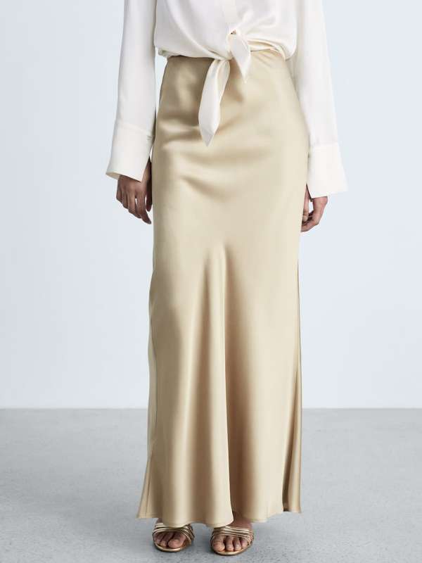Mango Flowy Satin Maxi A-Line Skirt Mango Flowy Satin Maxi A-Line Skirt