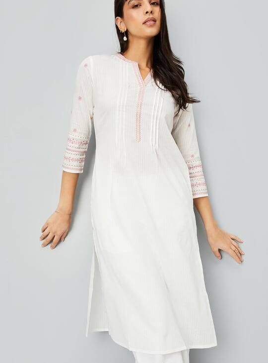 Max Floral Mandarin Collar Thread Work Cotton Kurta