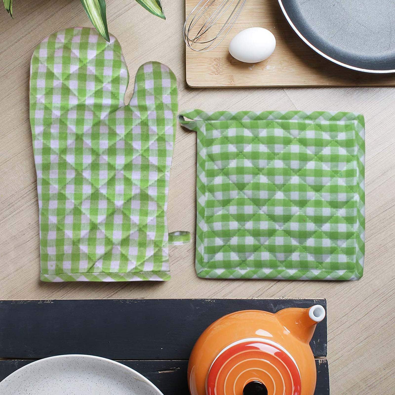 Lushomes oven gloves pot holder Combo, Green Small Checks