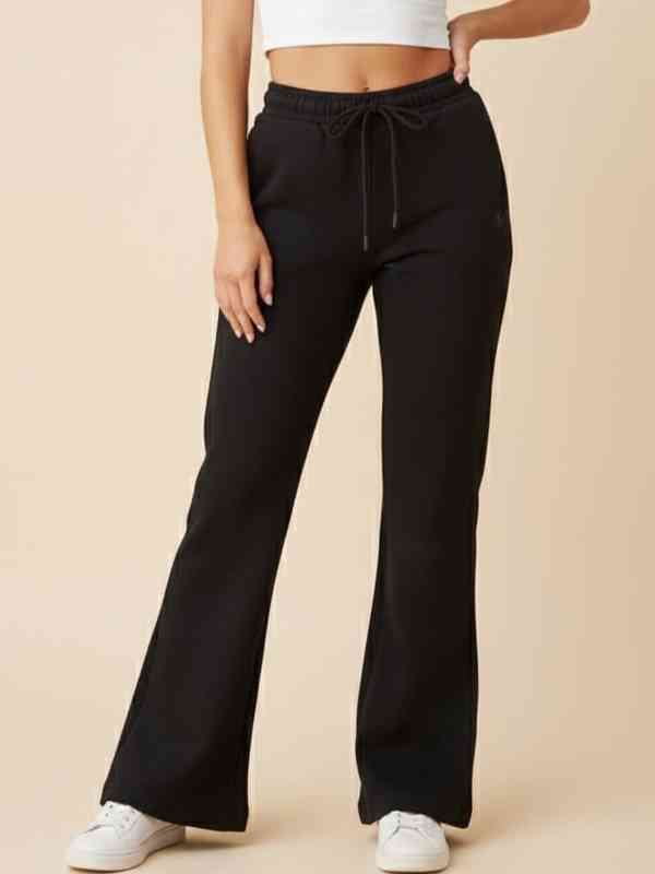  NEW Wineberry Women Mid-Rise Track Pants
