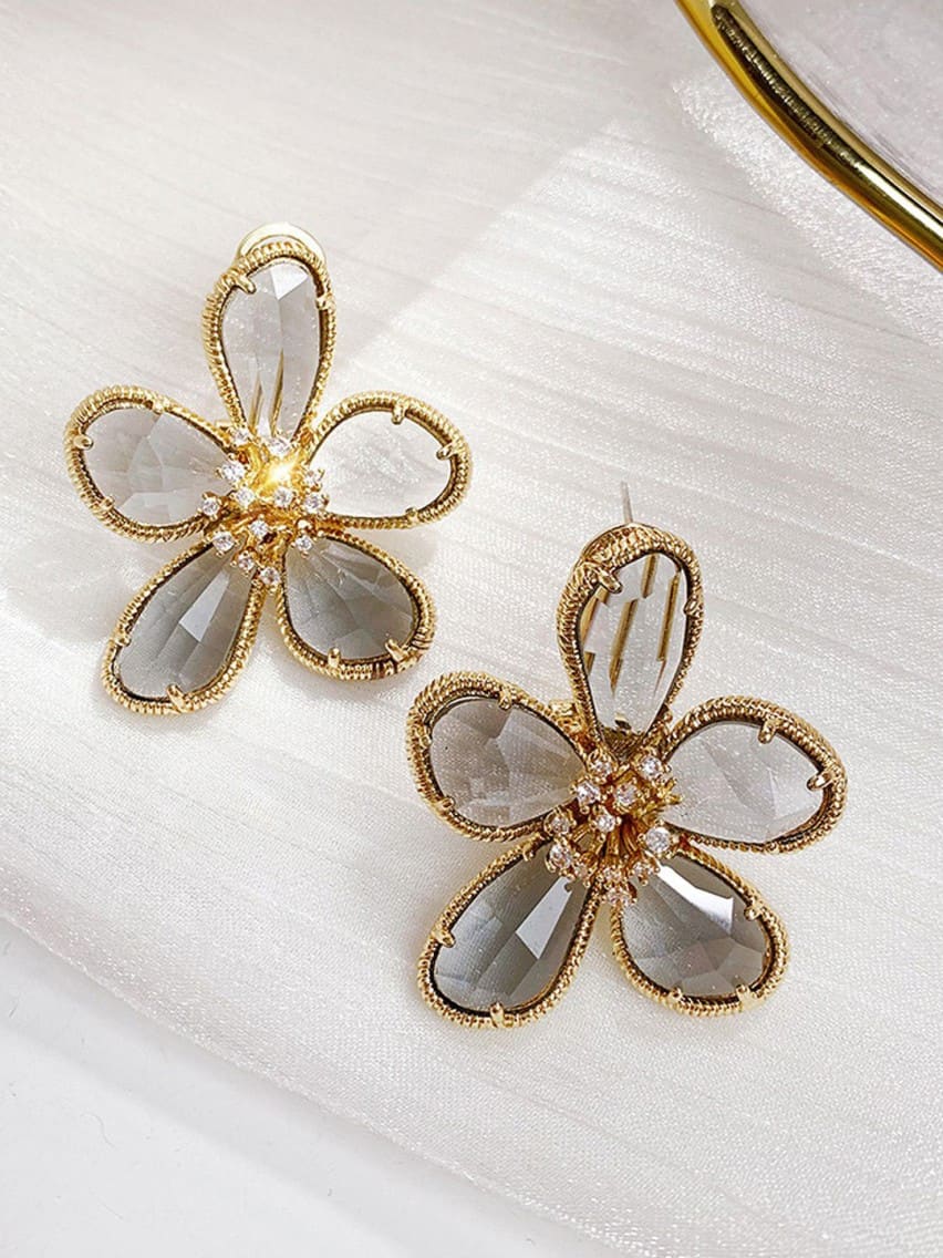 Just Lil Things: Artificial Stones Studded Floral Shaped Studs