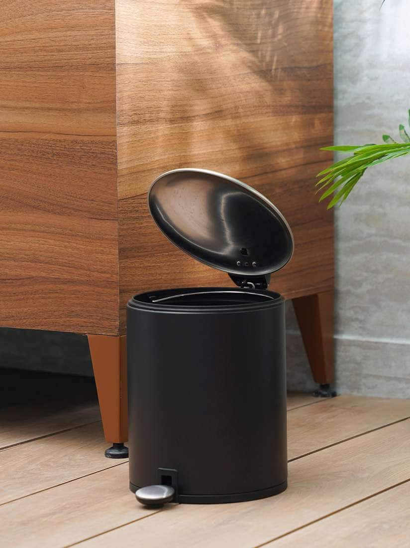 Pure Home and Living Pedal Dustbin Pure Home and Living Pedal Dustbin
