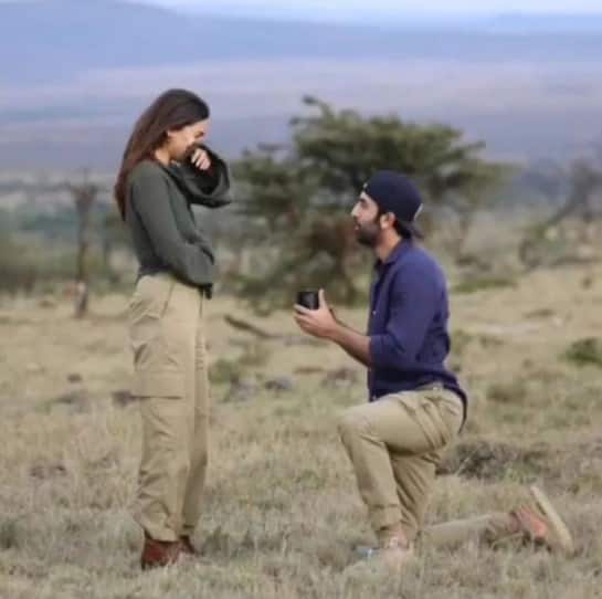 Ranbir Kapoor’s unseen PIC proposing an emotional Alia Bhatt in Maasai ...
