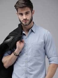 Roadster The Lifestyle Co Men Light Blue Solid Regular Fit Chambray Casual Shirt