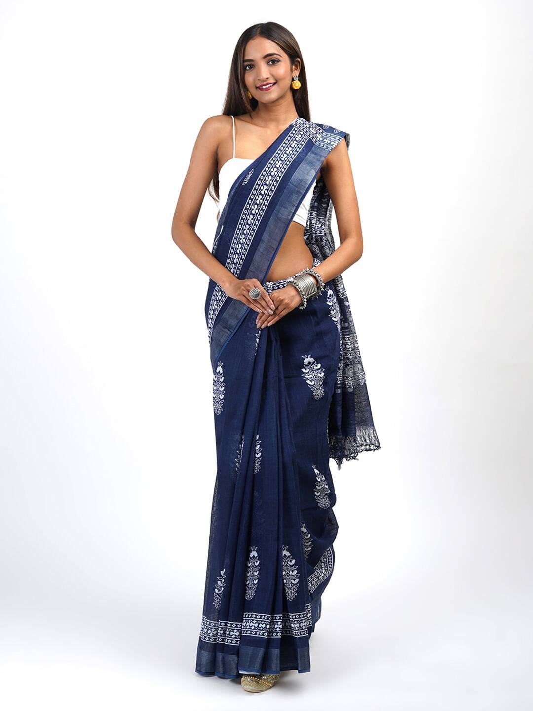 TEEJH Floral Zari Linen Blend Saree