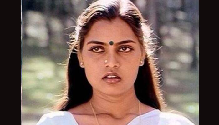 Top 5 unknown facts about Silk Smitha! | People News | Zee News