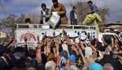 Pakistan Wheat Crisis: Watch shocking visuals from Peshawar, Fight over cheap flour 