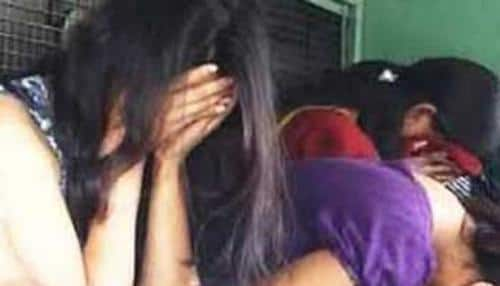 Haryana Police Sex Videos - Haryana Police busts sex racket in Gurgaon massage parlour; three women  arrested with customers | India News | Zee News