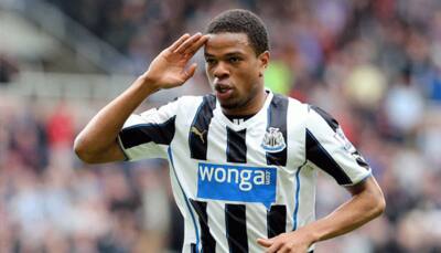 Chelsea sign France forward Loic Remy from QPR