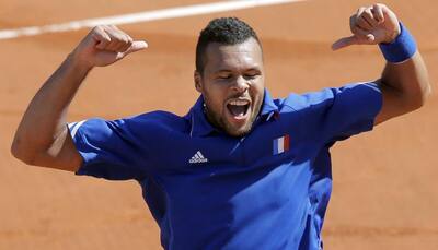 Jo-Wilfred Tsonga puts France 2-0 up over Czechs