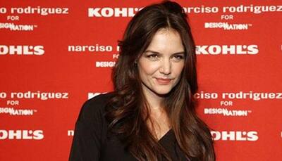 Katie Holmes named face of Olay
